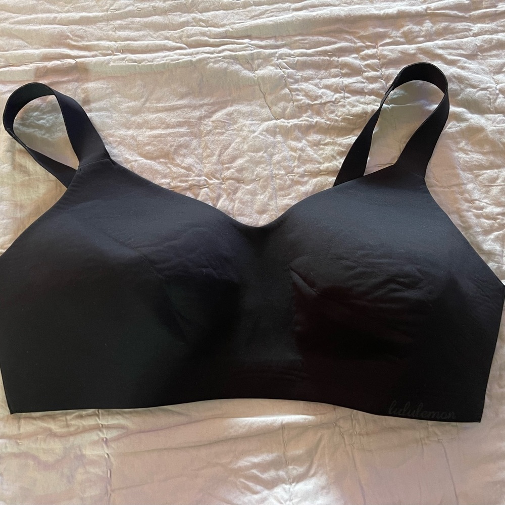 Lululemon Hold True Bra In Black